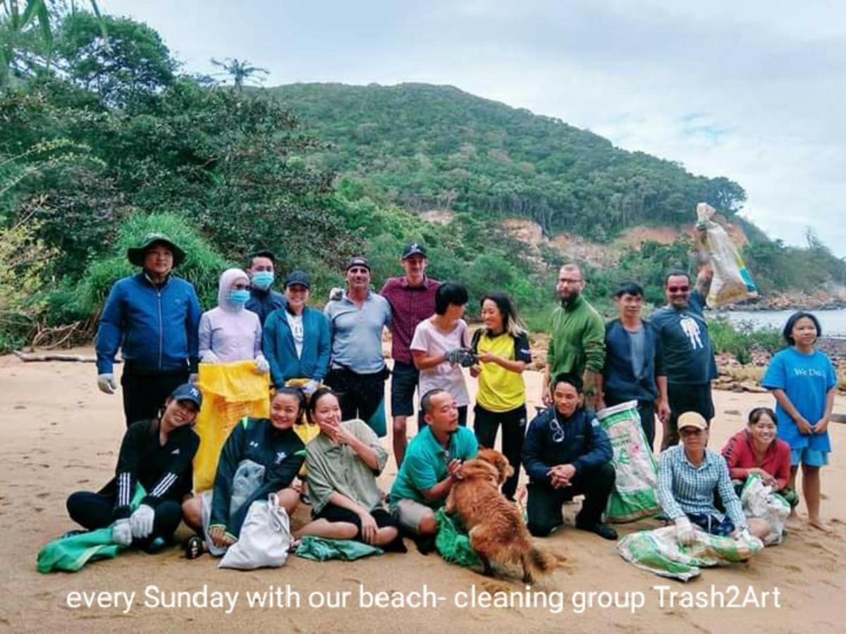 Con Son Island Home Chi Khu Co Ong Buitenkant foto