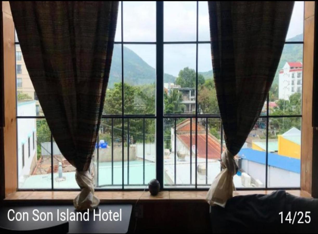 Con Son Island Home Chi Khu Co Ong Buitenkant foto